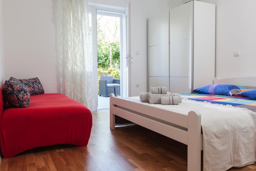 Apartments Filipeti Makarska Buitenkant foto